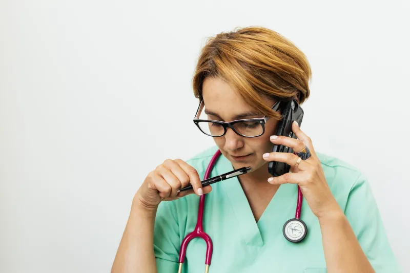 When the Algorithm Plays Doctor: A Science-Based Guide to Evaluating Viral Health Claims